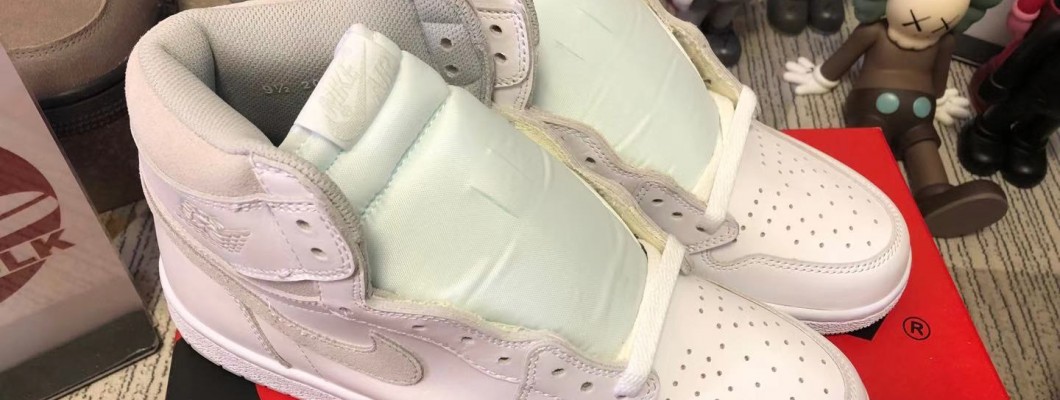 Air Jordan 1 Retro High '85 'Neutral Grey' BQ4422-100 Kickbulk Sneaker Camera photos Air Jordan 1 Retro High '85 'Neutral Grey' BQ4422-100 Kickbulk Sneaker Camera photos