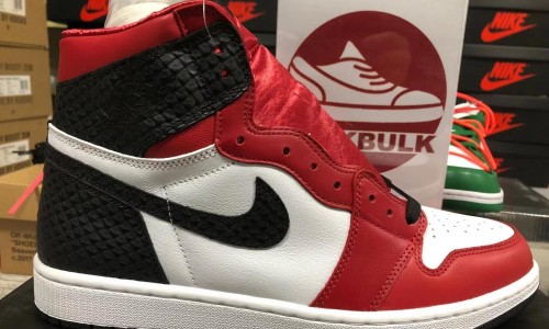 Air Jordan 1 Retro High Satin Snake Chicago (W) CD0461-601 Kickbulk Sneaker Camera photos