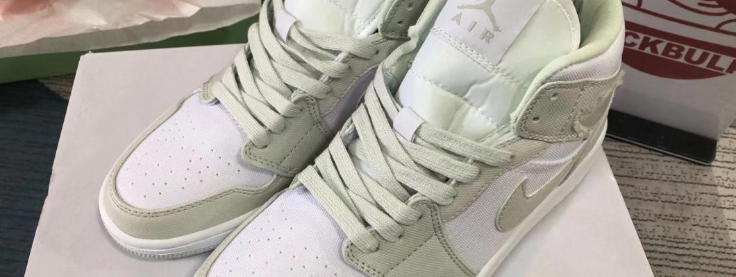 Air Jordan 1 Mid Spruce Aura (W) CV5280-103 Kickbulk Sneaker Camera photos Air Jordan 1 Mid Spruce Aura (W) CV5280-103 Kickbulk Sneaker Camera photos