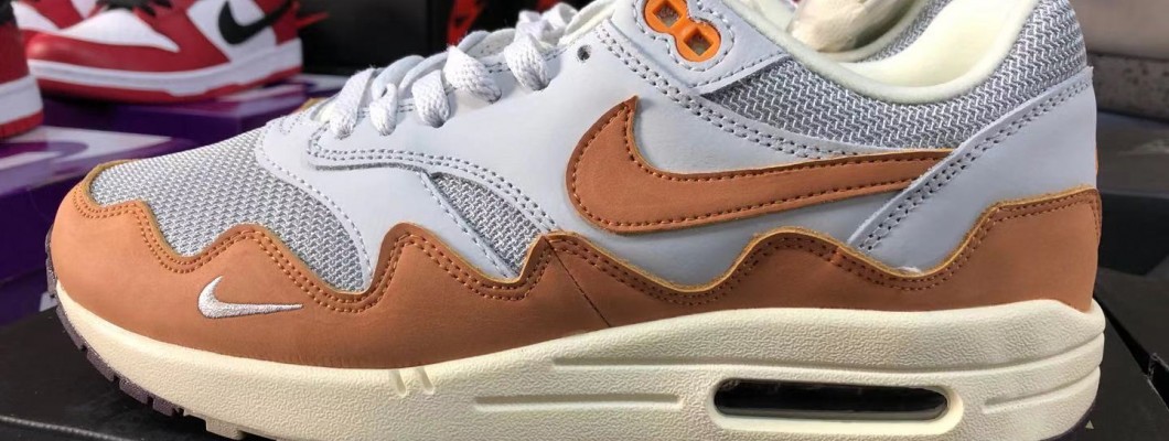 PATTA X AIR MAX 1 'MONARCH' DH1348-001 Kickbulk Sneaker Camera Photos PATTA X AIR MAX 1 'MONARCH' DH1348-001 Kickbulk Sneaker Camera Photos