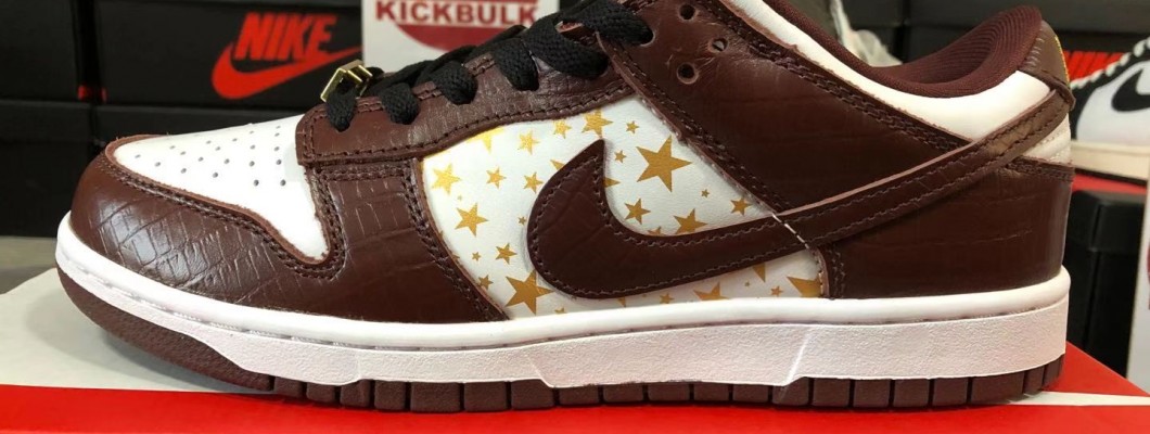 Supreme x Nike SB Dunk Low 'Brown Stars' DH3228-103 Kickbulk Sneaker Camera photos