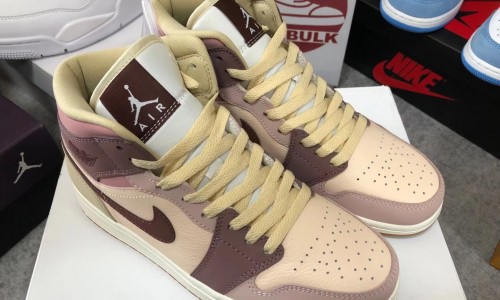 Air Jordan 1 Mid Dressed For Fall DO7440-821 Kickbulk Sneaker Camera photos