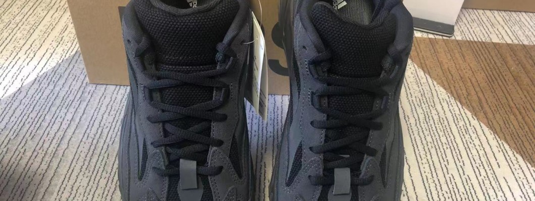 Adidas Yeezy Boost 700 V2 Vanta FU6684 Kickbulk Sneaker camera photos Adidas Yeezy Boost 700 V2 Vanta FU6684 Kickbulk Sneaker camera photos