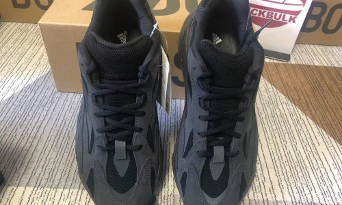 Adidas Yeezy Boost 700 V2 Vanta FU6684 Kickbulk Sneaker camera photos