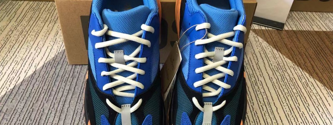 Adidas Yeezy Boost 700 BRBLUE GZ0541 Kickbulk Sneaker Camera photos Adidas Yeezy Boost 700 BRBLUE GZ0541 Kickbulk Sneaker Camera photos