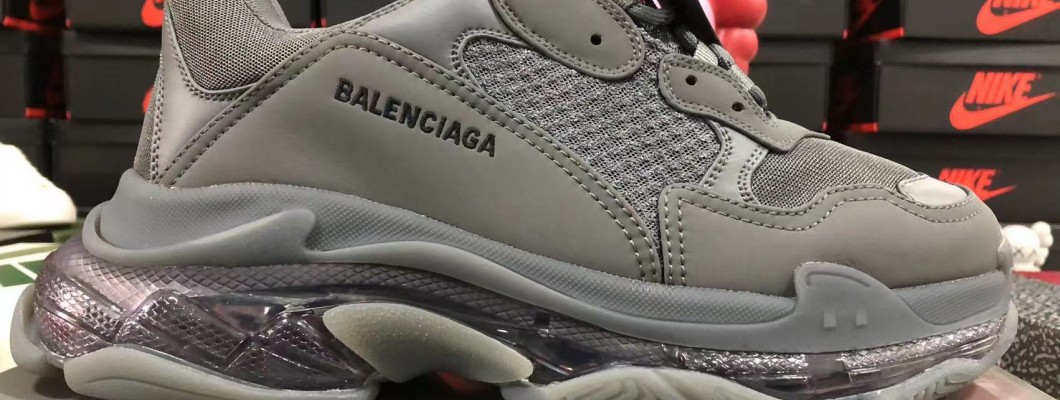 Balenciaga Triple S Charcoal Clearsole air cushion 541624W09187669 Kickbulk Sneaker Camera Photos