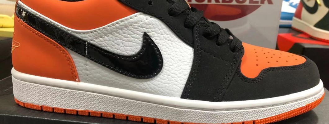 Air Jordan 1 Low 'Shattered Backboard' 553558-128 Kickbulk Sneaker Camera photos