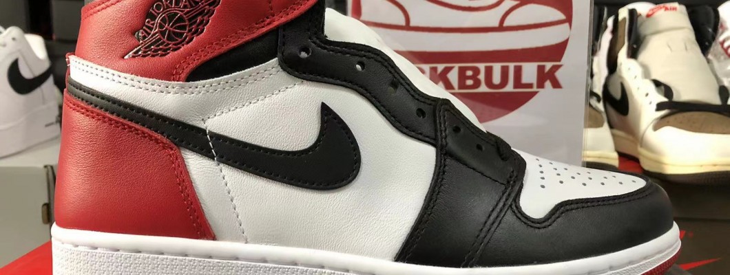AIR JORDAN 1 RETRO HIGH OG BLACK TOE 555088-125 Kickbulk Sneaker Camera Photos AIR JORDAN 1 RETRO HIGH OG BLACK TOE 555088-125 Kickbulk Sneaker Camera Photos