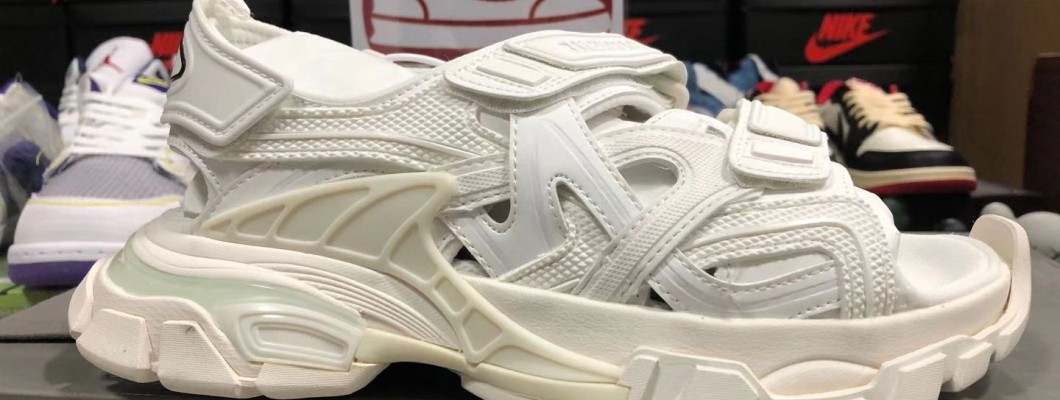 Balenciaga Track Sandal White 617542 W2CC1 9000 Kickbulk Sneaker Camera photos Balenciaga Track Sandal White 617542 W2CC1 9000 Kickbulk Sneaker Camera photos