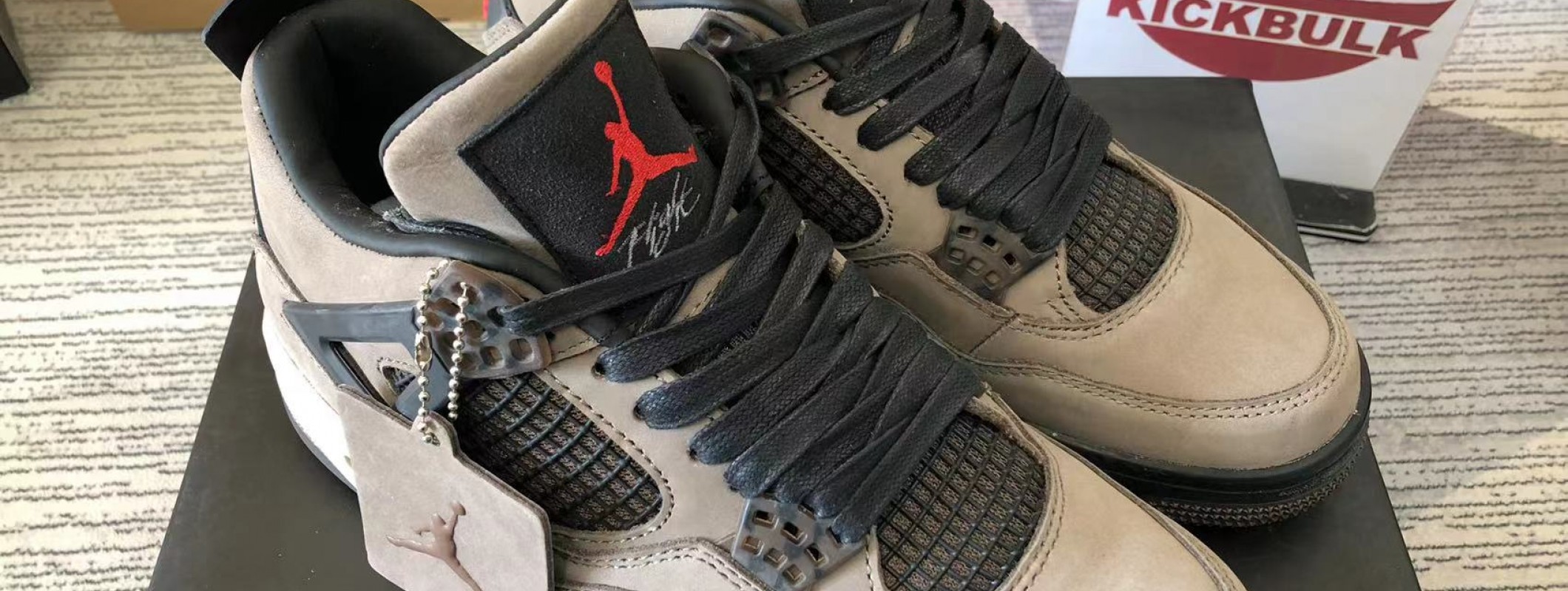 travis scott aj4 brown
