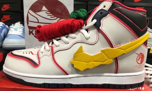 GUNDAM X DUNK HIGH SB 'PROJECT UNICORN - RX-0' DH7717-100 Kickbulk Sneaker Camera photos