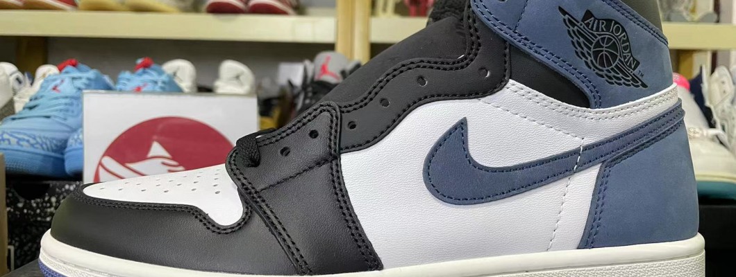 Air Jordan 1 OG High Retro 'Blue Moon' 555088-115 Kickbulk Sneaker shoes reviews Air Jordan 1 OG High Retro 'Blue Moon' 555088-115 Kickbulk Sneaker shoes reviews