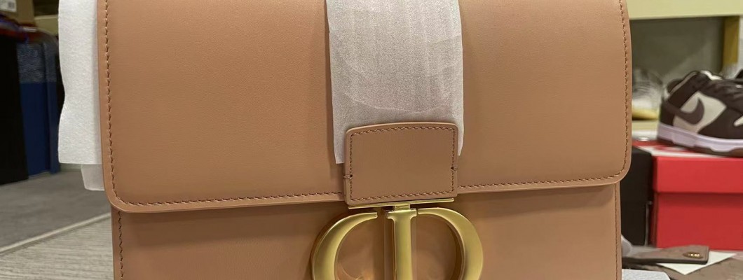 A beautiful DIOR bag for women Kickbulk Luxury retail wholesale free shipping reviews A beautiful DIOR bag for women Kickbulk Luxury retail wholesale free shipping reviews