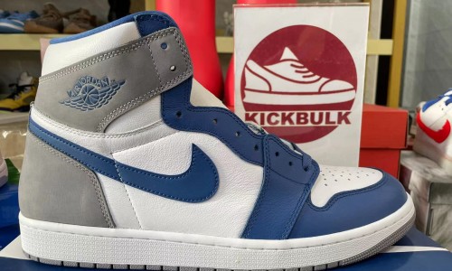 AIR JORDAN 1 RETRO HIGH OG 'TRUE BLUE' 2023 DZ5485-410 Kickbulk Sneaker shoes reviews Camera photos