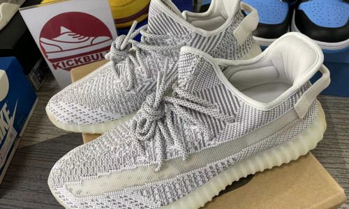 Yeezy shoes reviews online