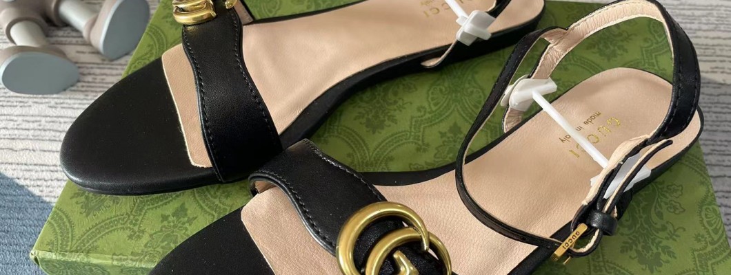 Gucci Sandals Kickbulk Sneaker shoes reviews Camera photos Gucci Sandals Kickbulk Sneaker shoes reviews Camera photos