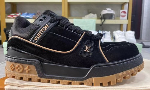 LV Trail Sneaker Louis Vuitton Kikcbulk shoes reviews