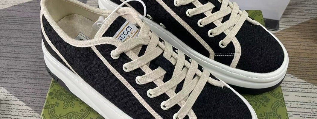 Gucci Men's Black GG-canvas Lace-up Sneakers Kickbulk retail wholesale free shipping Gucci Men's Black GG-canvas Lace-up Sneakers Kickbulk retail wholesale free shipping