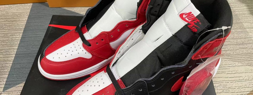 Air Jordan 1 'Homage To Home' High 861428-061 Kickbulk Sneaker shoes reviews Air Jordan 1 'Homage To Home' High 861428-061 Kickbulk Sneaker shoes reviews