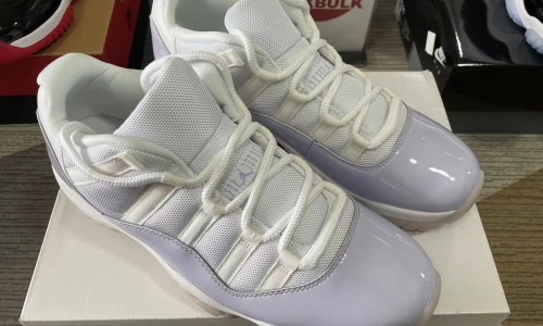 Air Jordan 11 Low 'Pure Violet' 2022 AH7860-101 Kickbulk Sneaker White shoes reviews