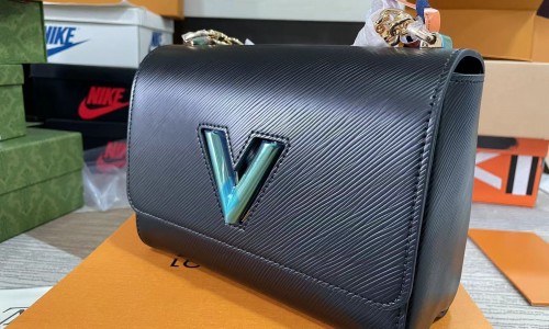 LV Louis Vuitton bags retail wholesale kickbulk luxury free shipping