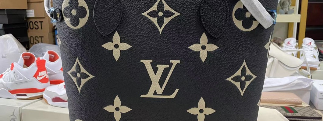 Louis Vuitton bags kickbulk luxury retail whilesale free shipping Louis Vuitton bags kickbulk luxury retail whilesale free shipping