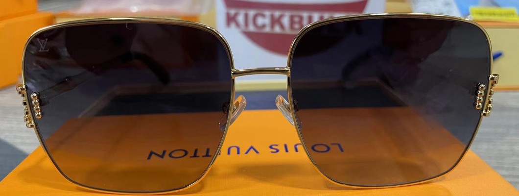 Louis Vuitton Sunglasses kickbulk Luxury brand retial wholesale worldwide free shipping discount reviews Louis Vuitton Sunglasses kickbulk Luxury brand retial wholesale worldwide free shipping discount reviews