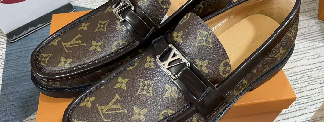 LV red leather shoes custom made kickbulk luxury wholesale free shipping