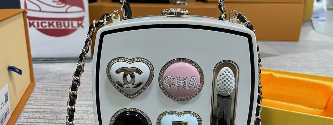 Chanel Makeup bag kickbulk luxury brand bags reviews
