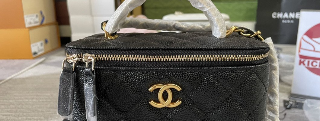 Chanel black bag kickbulk luxury brand retail wholesale reviews