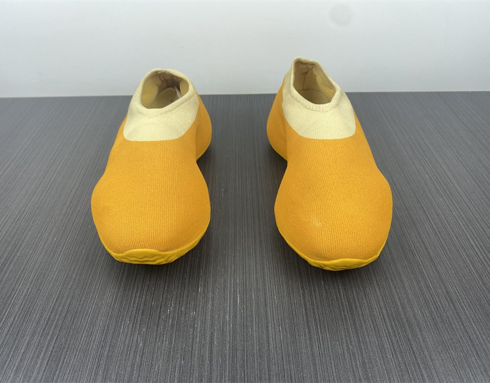 Yeezy Knit Runner Sulfur Gw5353 3 - www.kickbulk.co