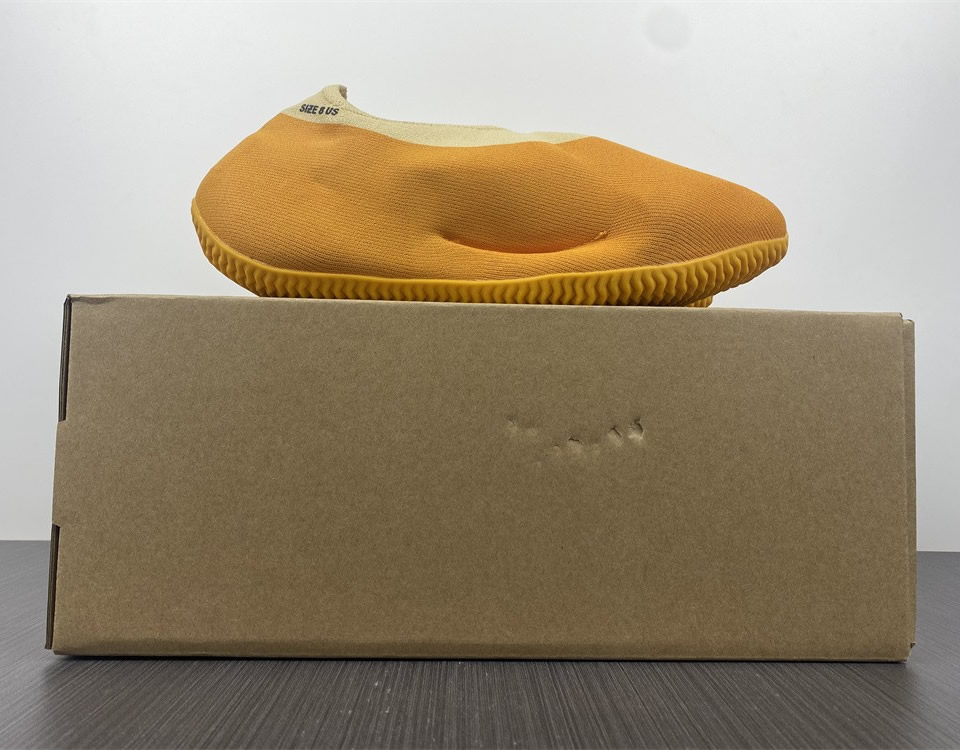 Yeezy Knit Runner Sulfur Gw5353 8 - www.kickbulk.co