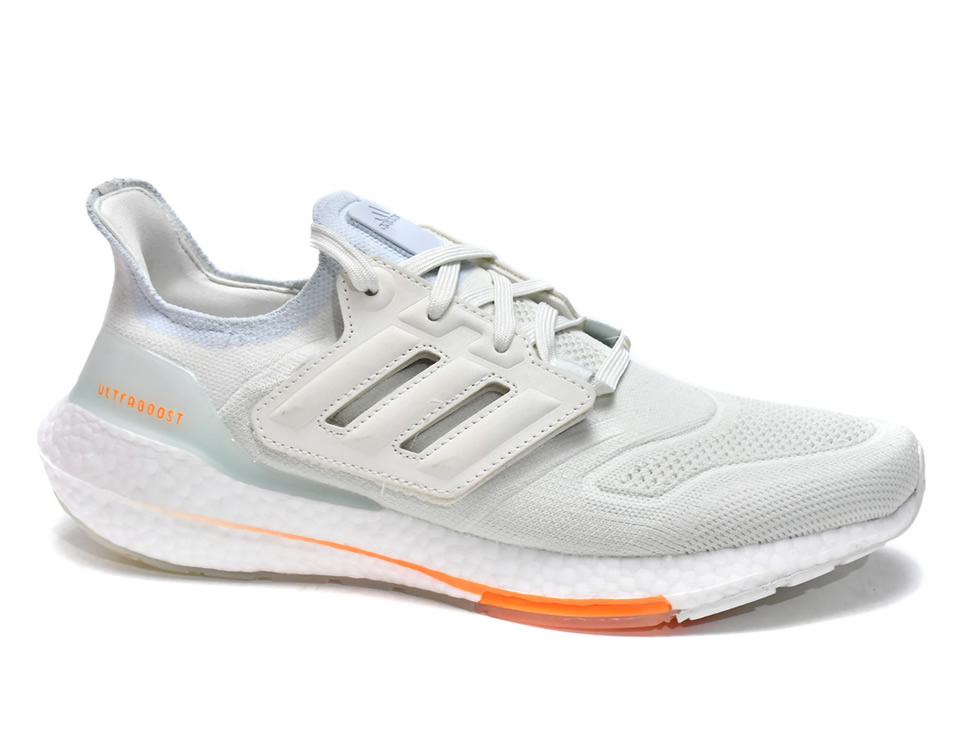 Adidas Ultra Boost 2022 White Blue Tint Gy6227 4 - www.kickbulk.co