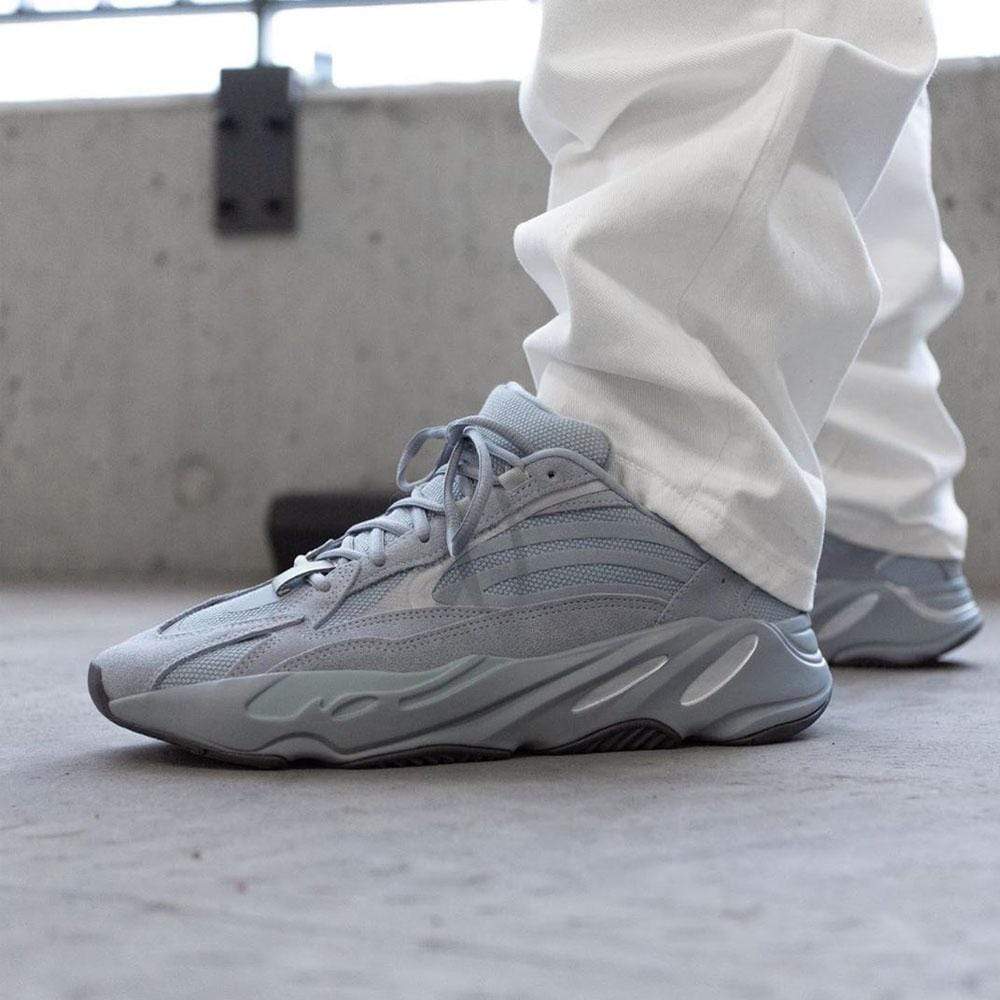 Adidas Yeezy Boost 700 V Hospital Blue Fv8424 6 - www.kickbulk.co