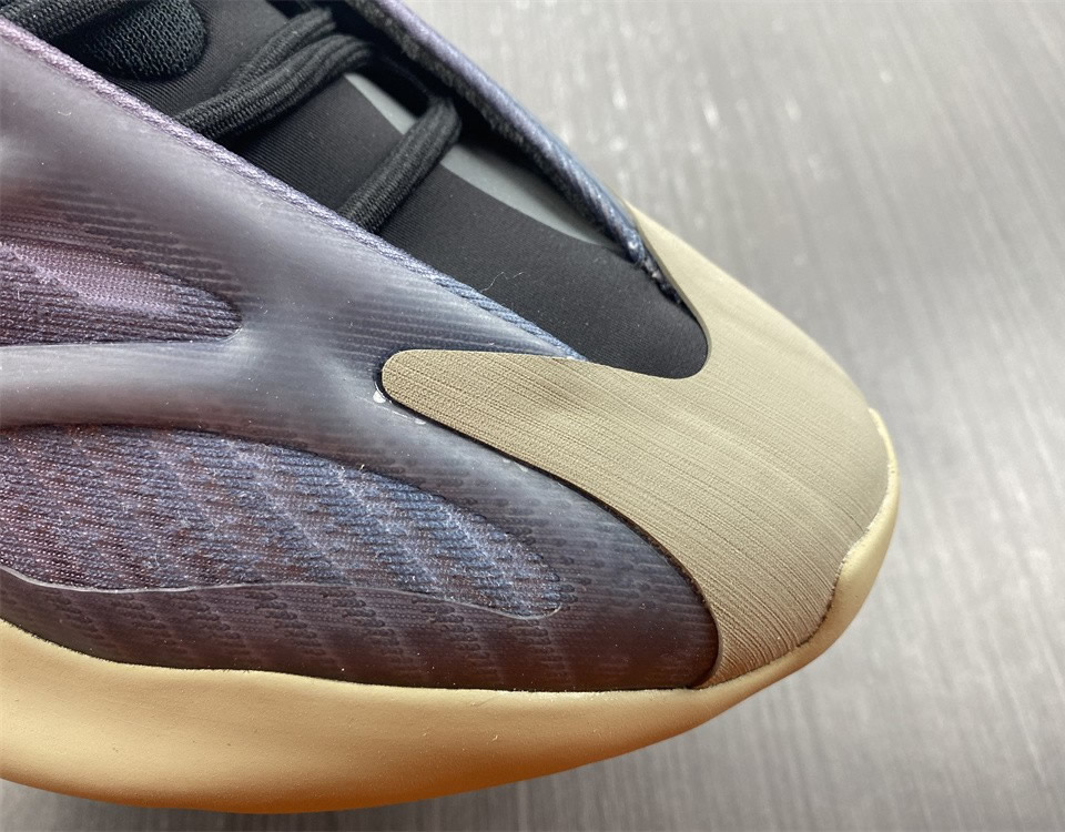 Adidas Yeezy 700 V3 Fade Carbon Gw1814 13 - www.kickbulk.co