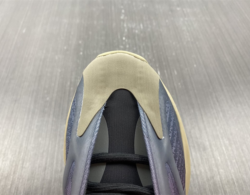 Adidas Yeezy 700 V3 Fade Carbon Gw1814 15 - www.kickbulk.co