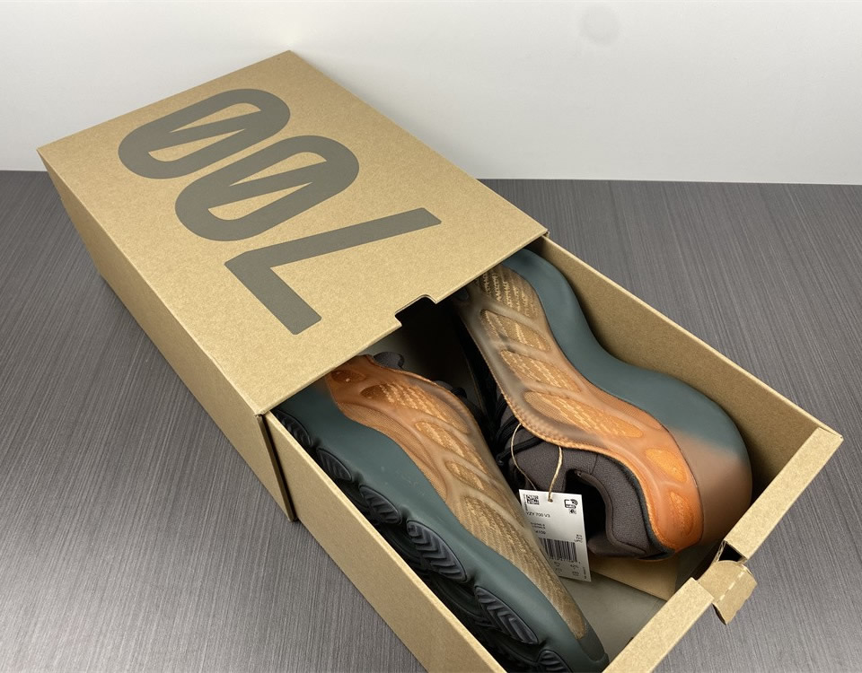 Adidas Yeezy Boost 700 V3 Copfad Gy4109 14 - www.kickbulk.co