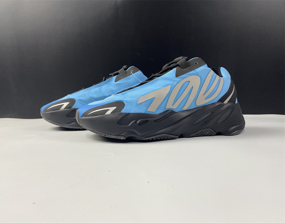 Yeezy Boost 700 Mnvn Bright Cyan Gz3079 22 - www.kickbulk.co