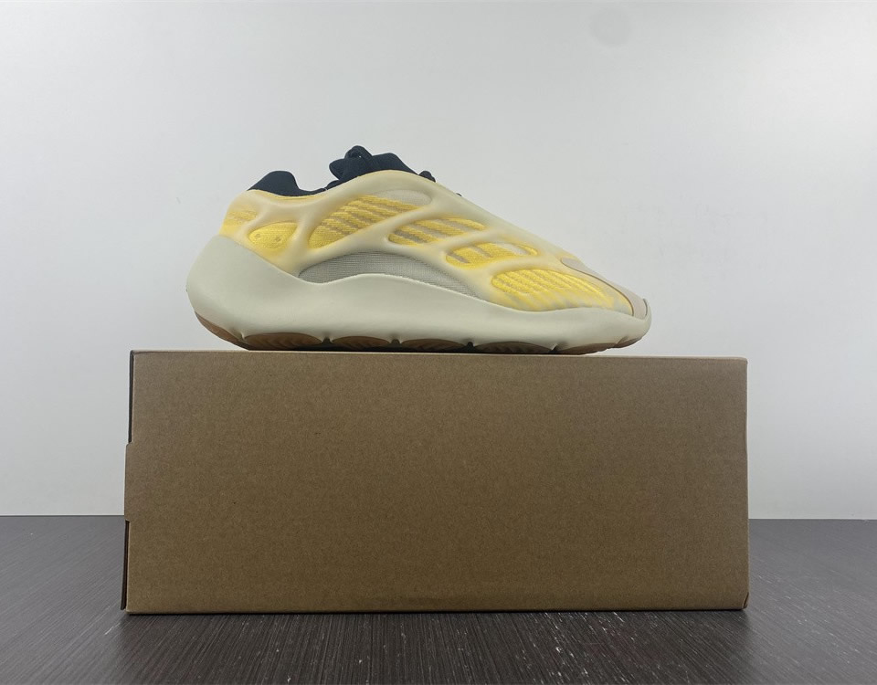 Aiddas Yeezy 700 V3 Mono Safflower Hp5425 12 - www.kickbulk.co