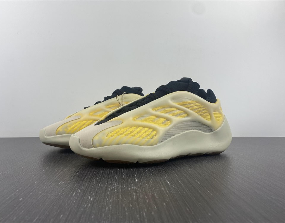 Aiddas Yeezy 700 V3 Mono Safflower Hp5425 5 - www.kickbulk.co