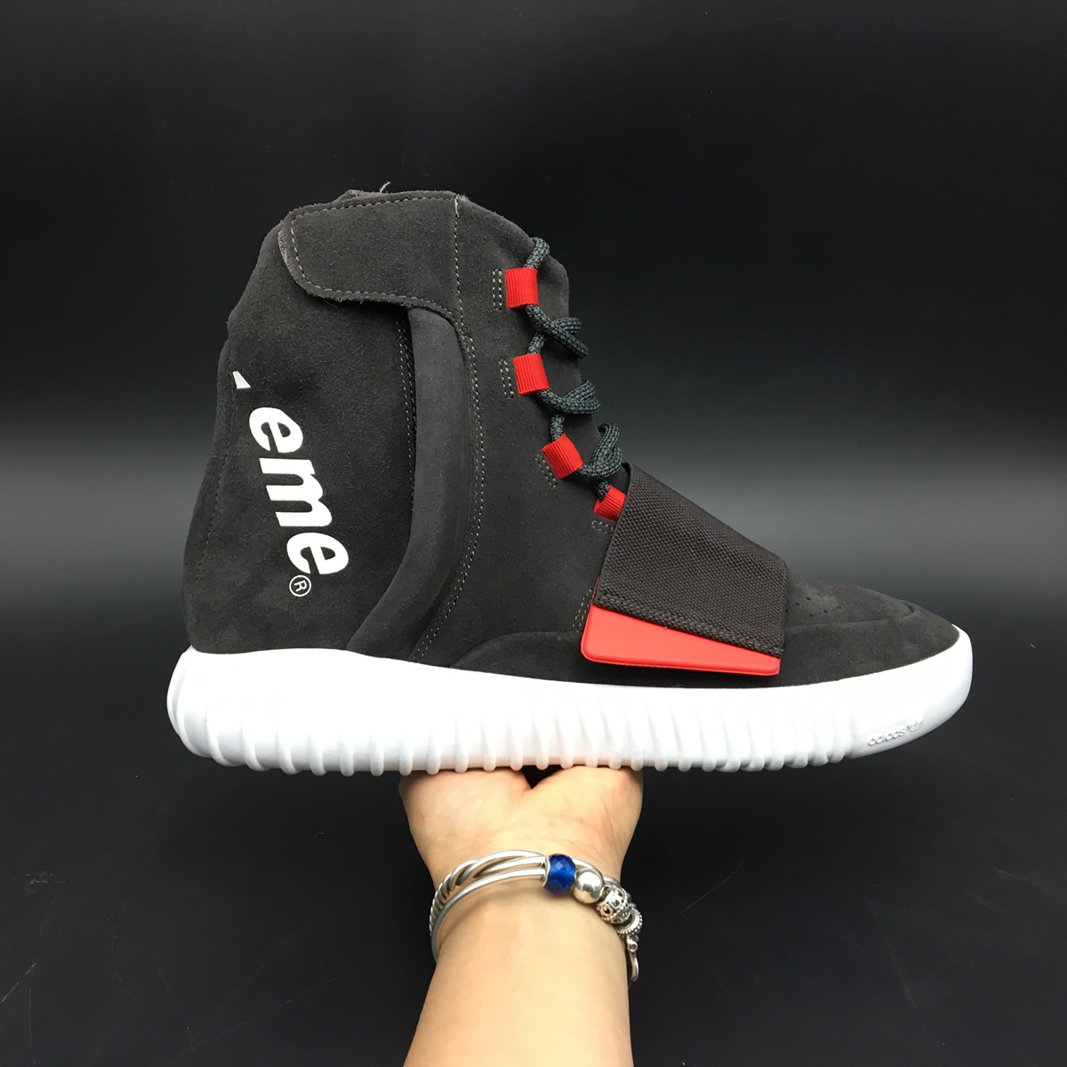 Yeezy Boost 750 Sneakers Running Shoes Sup Maroon Bb1630 22 - www.kickbulk.co