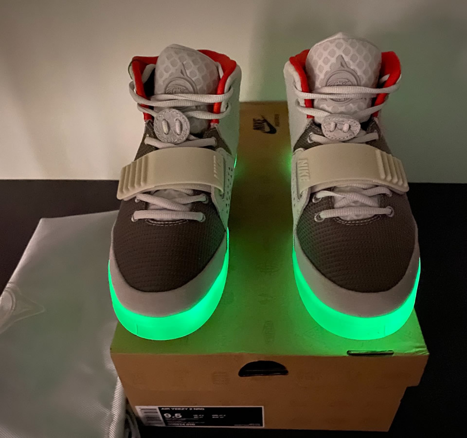 Air Yeezy 2 Nrg Pure Platinum 508214 010 11 - www.kickbulk.co