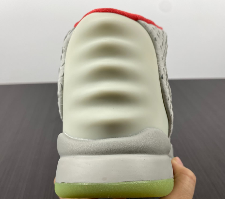 Air Yeezy 2 Nrg Pure Platinum 508214 010 13 - www.kickbulk.co