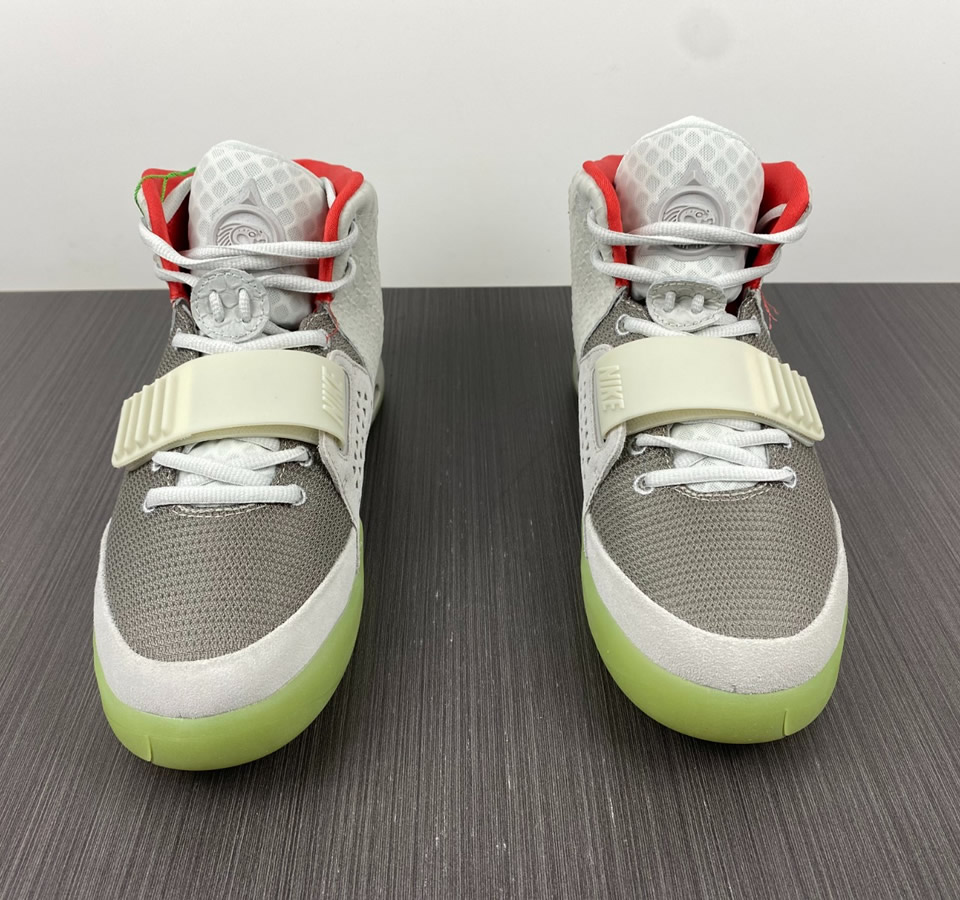 Air Yeezy 2 Nrg Pure Platinum 508214 010 4 - www.kickbulk.co