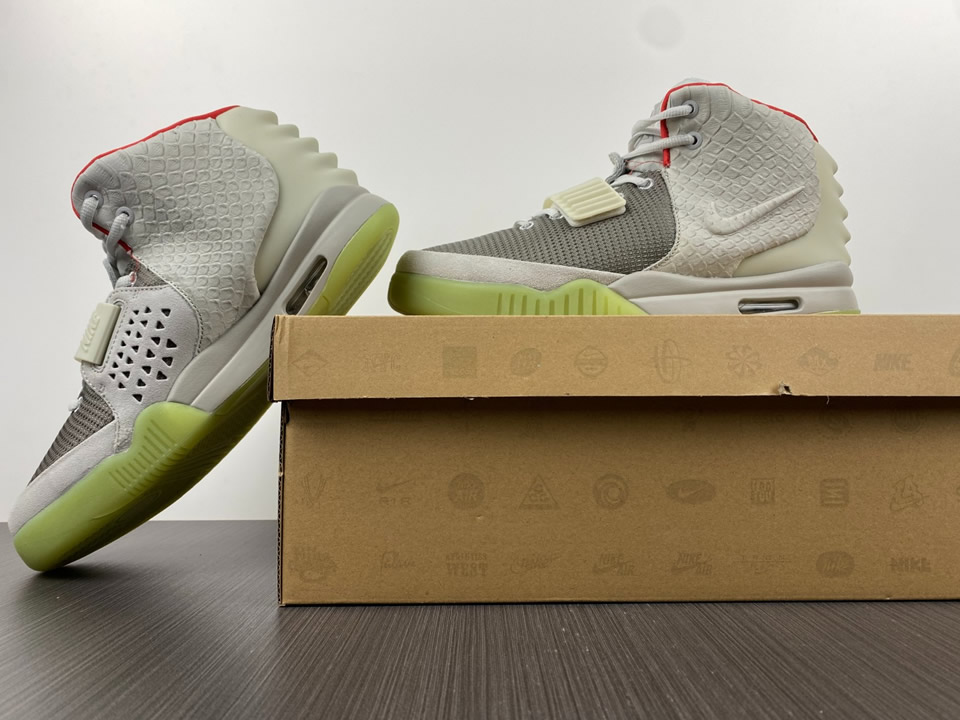 Air Yeezy 2 Nrg Pure Platinum 508214 010 5 - www.kickbulk.co