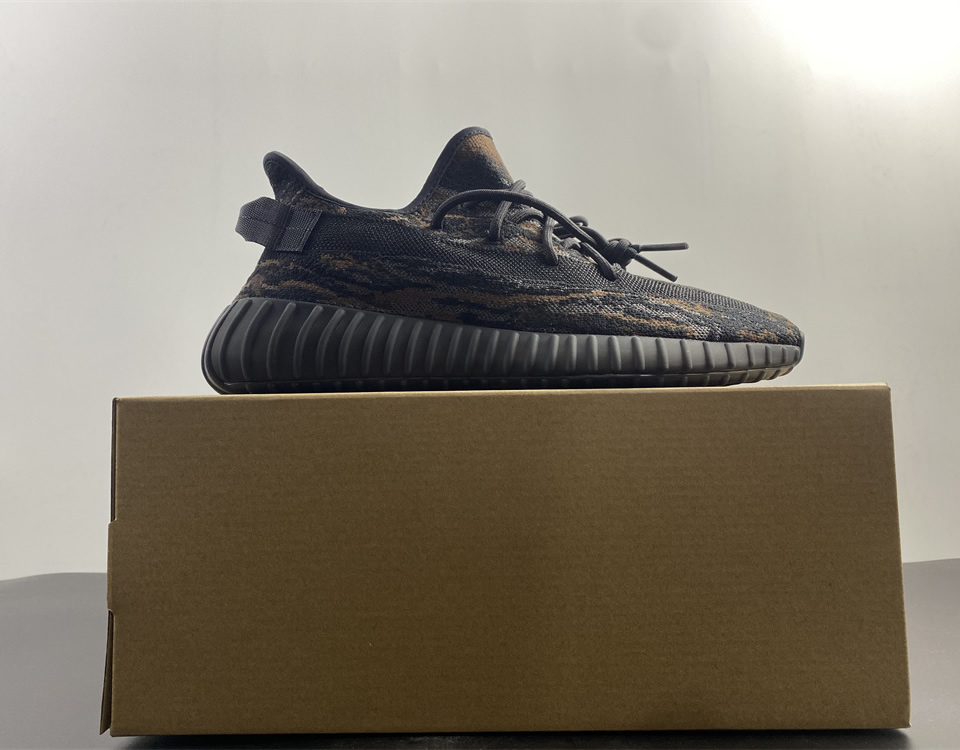 Adidas low Yeezy Boost 350 V2 MX Rock Core black GW3774 11