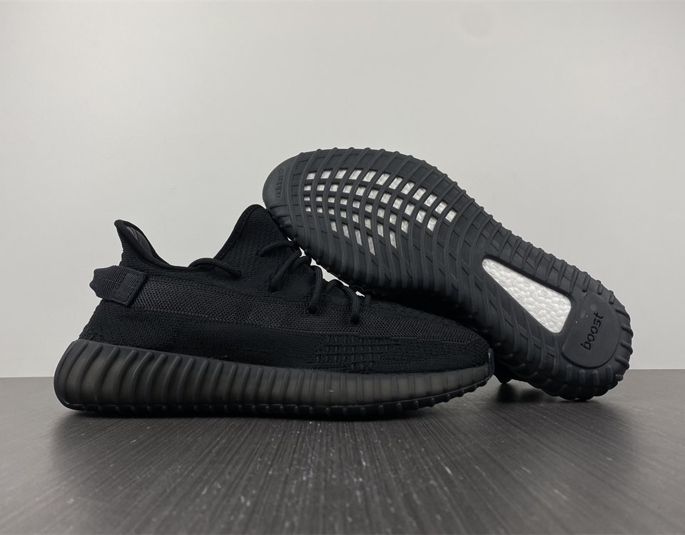 Adidas Yeezy Boost 350 V2 Onyx Hq4540 4 - www.kickbulk.co