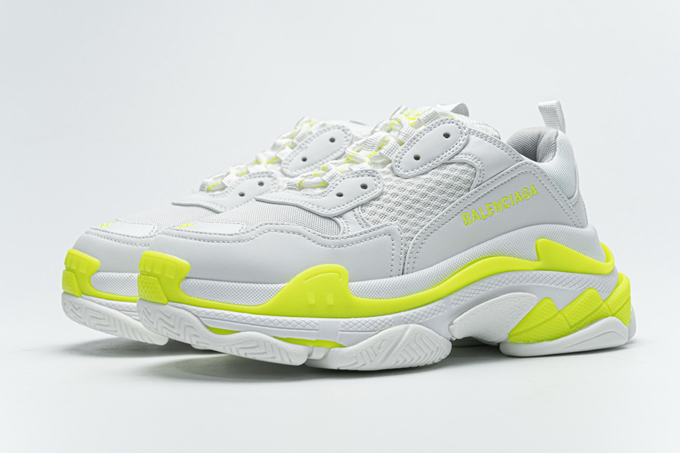 Balenciaga Triple S Fluorescent White 536737w09019088 5 - www.kickbulk.co