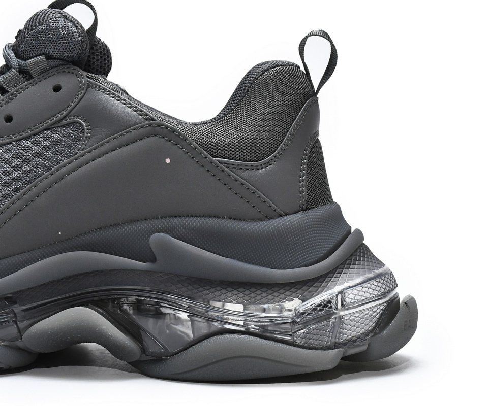 Balenciaga Triple S Charcoal Clearsole Air Cushion 541624w09187669 13 - www.kickbulk.co