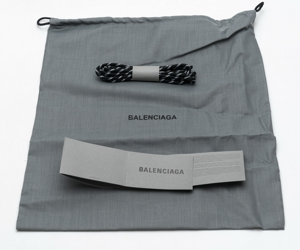 Balenciaga Triple S Black Silver 541624w09e17320 21 - www.kickbulk.co